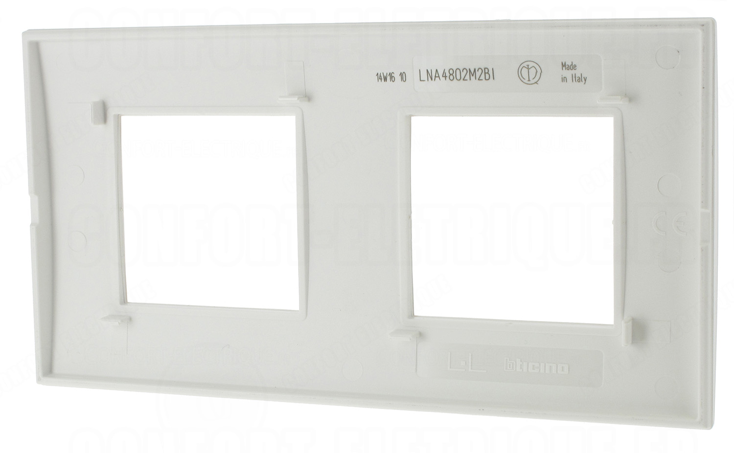 Plaque Compatibles Bticino Livinglight 3 Modules Plastique Carré Couleur Chrome Poli