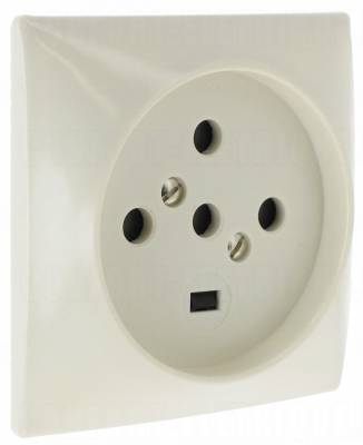 Socle � encastrer 3P+N+T 20A plaque 80x80 � vis Legrand
