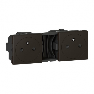 Prise de courant - pr�cabl�e - 2 x 2P+T - Surface - Noir Mat - Legrand 079134L